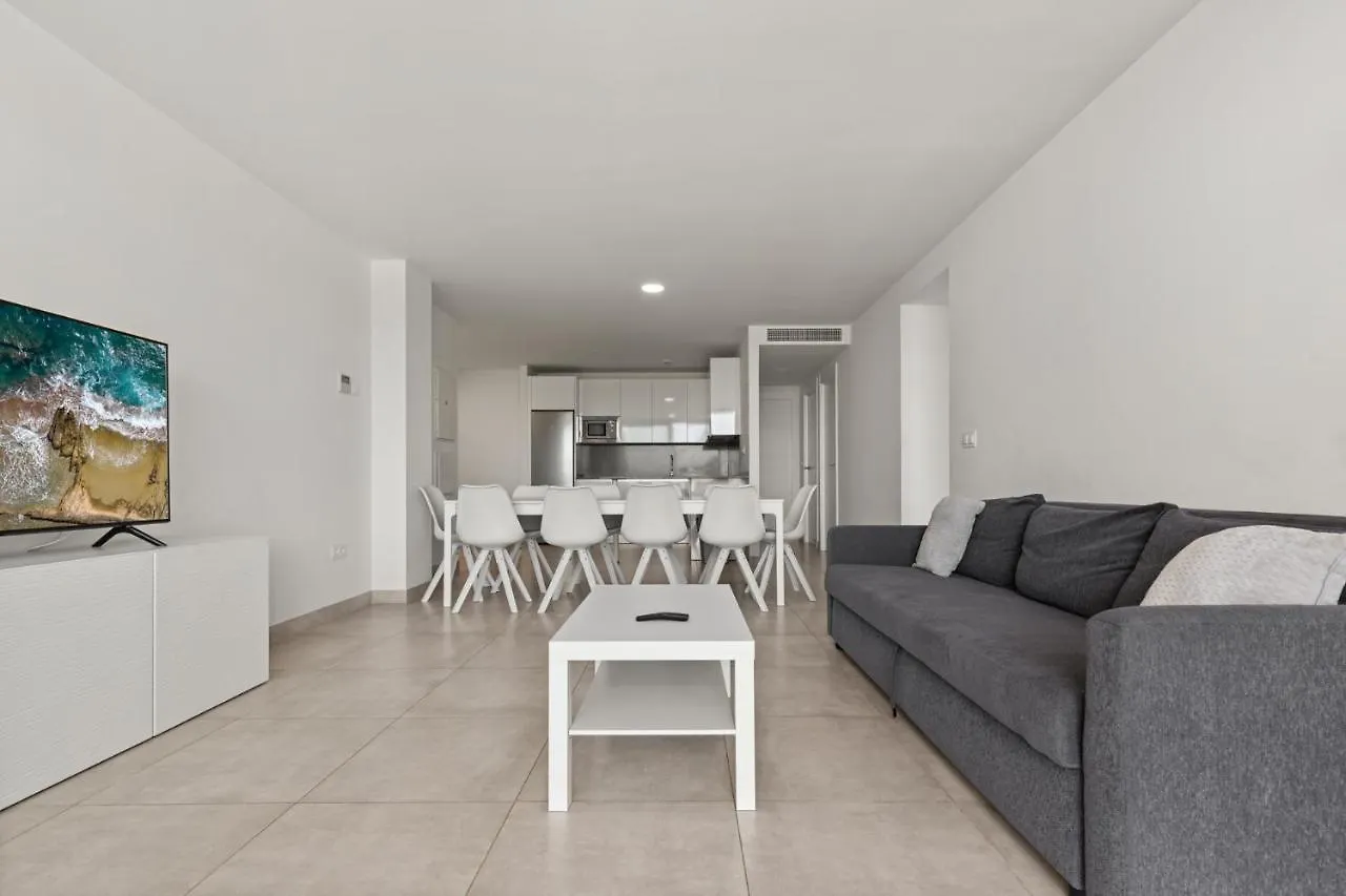 Casa Banderas Stunning Apartment With Pool And Gym By Costarentals - Ref 237 La Cala De Mijas 0*,